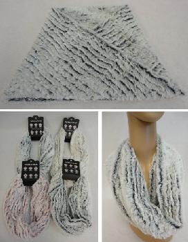 Plush Infinity Scarf [Stripe Pattern]